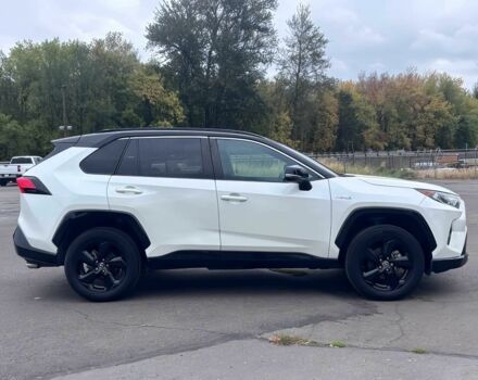 Білий Тойота РАВ 4, об'ємом двигуна 0 л та пробігом 47 тис. км за 9900 $, фото 5 на Automoto.ua