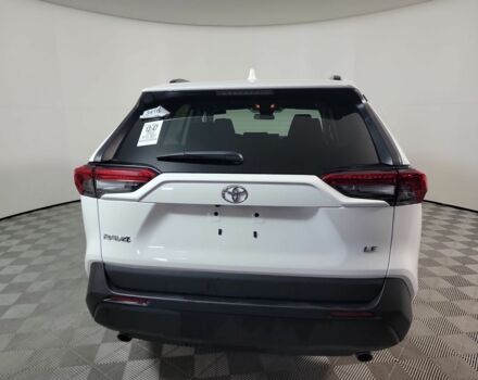 Білий Тойота РАВ 4, об'ємом двигуна 2.5 л та пробігом 30 тис. км за 19500 $, фото 2 на Automoto.ua