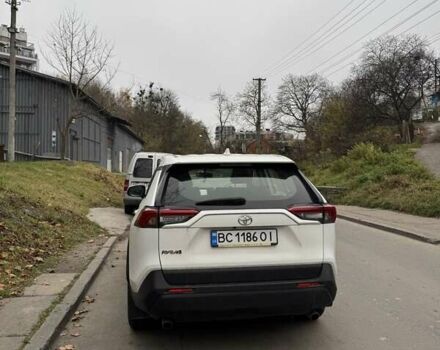 Белый Тойота РАВ 4, объемом двигателя 1.99 л и пробегом 144 тыс. км за 25000 $, фото 8 на Automoto.ua