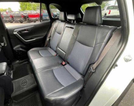 Белый Тойота РАВ 4, объемом двигателя 2.5 л и пробегом 33 тыс. км за 11000 $, фото 10 на Automoto.ua