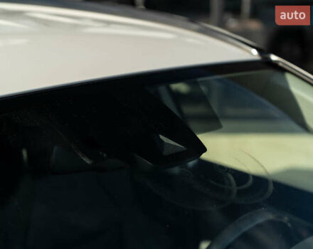 Белый Тойота РАВ 4, объемом двигателя 2.49 л и пробегом 119 тыс. км за 33900 $, фото 11 на Automoto.ua