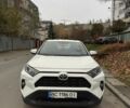 Белый Тойота РАВ 4, объемом двигателя 1.99 л и пробегом 144 тыс. км за 25000 $, фото 1 на Automoto.ua