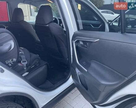 Белый Тойота РАВ 4, объемом двигателя 1.99 л и пробегом 52 тыс. км за 28500 $, фото 15 на Automoto.ua