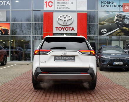 Білий Тойота РАВ 4, об'ємом двигуна 1.99 л та пробігом 112 тис. км за 26800 $, фото 3 на Automoto.ua