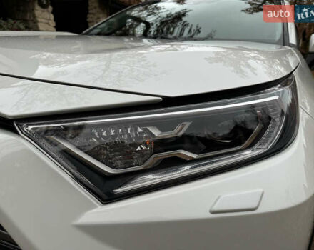 Белый Тойота РАВ 4, объемом двигателя 2.49 л и пробегом 78 тыс. км за 28500 $, фото 17 на Automoto.ua