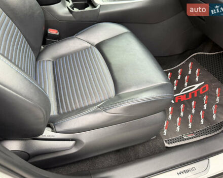 Белый Тойота РАВ 4, объемом двигателя 2.5 л и пробегом 118 тыс. км за 34000 $, фото 46 на Automoto.ua