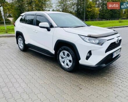 Белый Тойота РАВ 4, объемом двигателя 1.99 л и пробегом 21 тыс. км за 24950 $, фото 4 на Automoto.ua