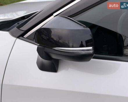 Белый Тойота РАВ 4, объемом двигателя 2.5 л и пробегом 118 тыс. км за 34000 $, фото 13 на Automoto.ua