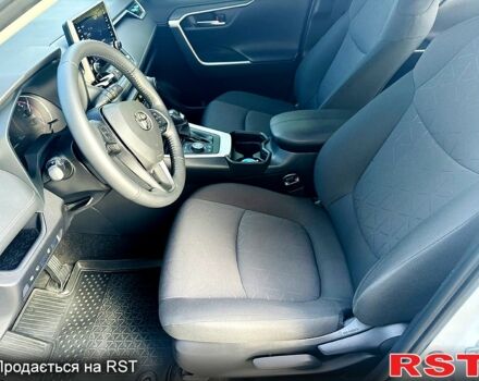 Белый Тойота РАВ 4, объемом двигателя 2 л и пробегом 155 тыс. км за 25550 $, фото 10 на Automoto.ua