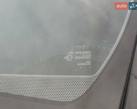 Белый Тойота РАВ 4, объемом двигателя 2.5 л и пробегом 118 тыс. км за 34000 $, фото 11 на Automoto.ua