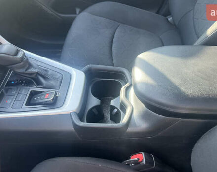 Білий Тойота РАВ 4, об'ємом двигуна 2.49 л та пробігом 75 тис. км за 28000 $, фото 8 на Automoto.ua