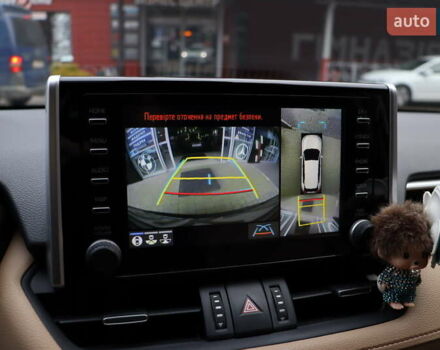 Білий Тойота РАВ 4, об'ємом двигуна 2.49 л та пробігом 95 тис. км за 37900 $, фото 31 на Automoto.ua