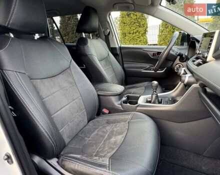 Білий Тойота РАВ 4, об'ємом двигуна 1.99 л та пробігом 76 тис. км за 22500 $, фото 83 на Automoto.ua