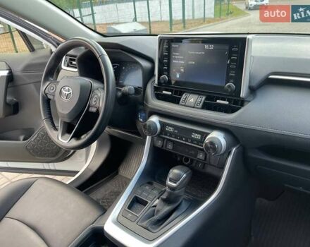 Белый Тойота РАВ 4, объемом двигателя 2.5 л и пробегом 78 тыс. км за 32500 $, фото 28 на Automoto.ua