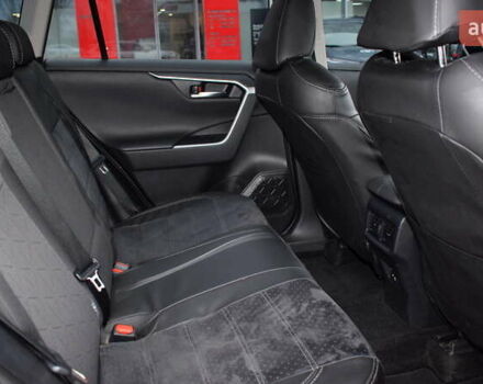 Білий Тойота РАВ 4, об'ємом двигуна 1.99 л та пробігом 112 тис. км за 26800 $, фото 6 на Automoto.ua