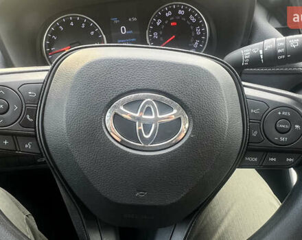 Білий Тойота РАВ 4, об'ємом двигуна 2.49 л та пробігом 75 тис. км за 28000 $, фото 16 на Automoto.ua