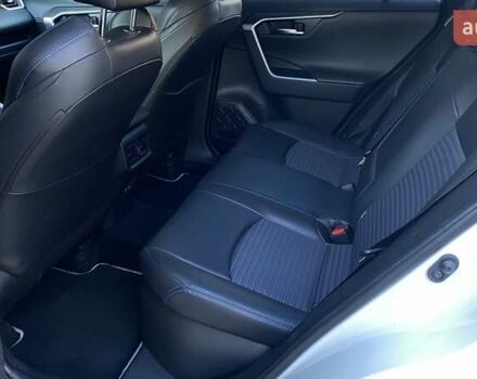 Білий Тойота РАВ 4, об'ємом двигуна 2.49 л та пробігом 120 тис. км за 34020 $, фото 9 на Automoto.ua