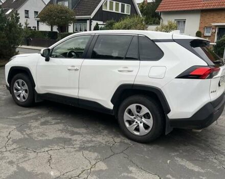 Белый Тойота РАВ 4, объемом двигателя 1.99 л и пробегом 70 тыс. км за 24000 $, фото 2 на Automoto.ua