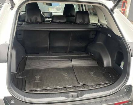 Білий Тойота РАВ 4, об'ємом двигуна 2.49 л та пробігом 190 тис. км за 29500 $, фото 9 на Automoto.ua