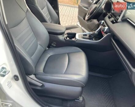 Белый Тойота РАВ 4, объемом двигателя 2.5 л и пробегом 78 тыс. км за 32500 $, фото 30 на Automoto.ua