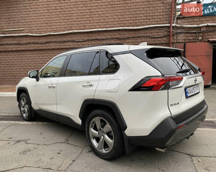 Белый Тойота РАВ 4, объемом двигателя 1.99 л и пробегом 108 тыс. км за 29899 $, фото 5 на Automoto.ua