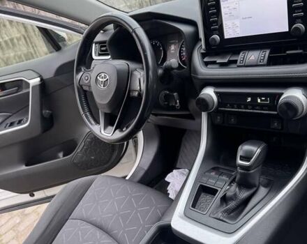 Белый Тойота РАВ 4, объемом двигателя 1.99 л и пробегом 144 тыс. км за 25000 $, фото 13 на Automoto.ua