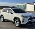 Білий Тойота РАВ 4, об'ємом двигуна 2 л та пробігом 96 тис. км за 28000 $, фото 4 на Automoto.ua