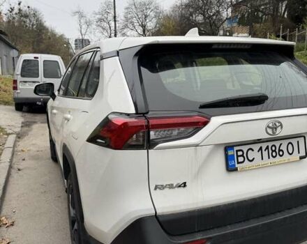 Белый Тойота РАВ 4, объемом двигателя 1.99 л и пробегом 144 тыс. км за 25000 $, фото 5 на Automoto.ua