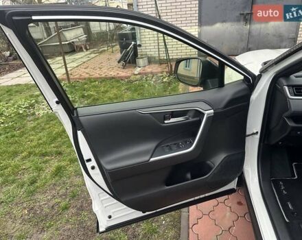 Белый Тойота РАВ 4, объемом двигателя 2.5 л и пробегом 88 тыс. км за 34999 $, фото 18 на Automoto.ua