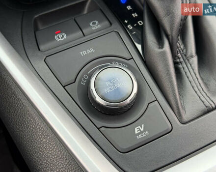 Белый Тойота РАВ 4, объемом двигателя 2.5 л и пробегом 118 тыс. км за 34000 $, фото 51 на Automoto.ua