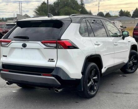 Белый Тойота РАВ 4, объемом двигателя 2.5 л и пробегом 33 тыс. км за 11000 $, фото 4 на Automoto.ua