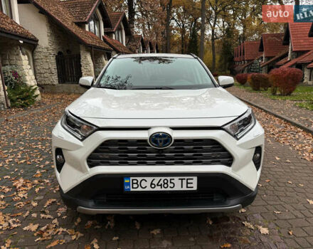 Белый Тойота РАВ 4, объемом двигателя 2.49 л и пробегом 78 тыс. км за 28500 $, фото 1 на Automoto.ua