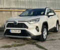 Белый Тойота РАВ 4, объемом двигателя 2.49 л и пробегом 105 тыс. км за 33000 $, фото 1 на Automoto.ua
