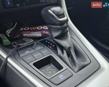 Білий Тойота РАВ 4, об'ємом двигуна 2.49 л та пробігом 59 тис. км за 32000 $, фото 16 на Automoto.ua