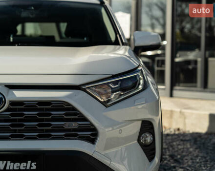 Белый Тойота РАВ 4, объемом двигателя 2.49 л и пробегом 119 тыс. км за 33900 $, фото 15 на Automoto.ua