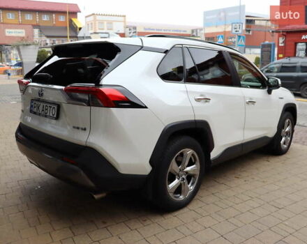 Білий Тойота РАВ 4, об'ємом двигуна 2.49 л та пробігом 95 тис. км за 37900 $, фото 2 на Automoto.ua