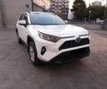 Белый Тойота РАВ 4, объемом двигателя 0 л и пробегом 112 тыс. км за 16000 $, фото 1 на Automoto.ua