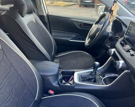 Белый Тойота РАВ 4, объемом двигателя 1.99 л и пробегом 70 тыс. км за 24000 $, фото 8 на Automoto.ua