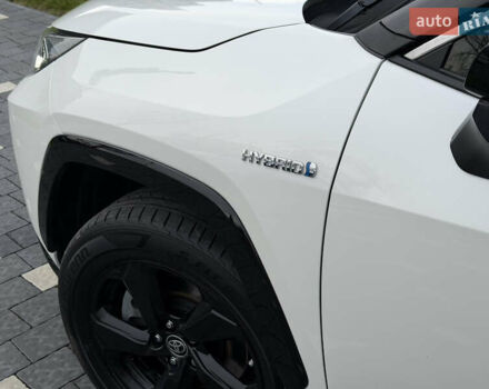 Белый Тойота РАВ 4, объемом двигателя 2.5 л и пробегом 118 тыс. км за 34000 $, фото 15 на Automoto.ua