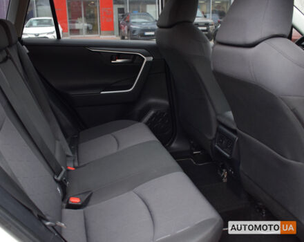 Белый Тойота РАВ 4, объемом двигателя 2.5 л и пробегом 167 тыс. км за 26900 $, фото 6 на Automoto.ua