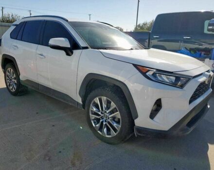 Белый Тойота РАВ 4, объемом двигателя 2.5 л и пробегом 69 тыс. км за 10000 $, фото 2 на Automoto.ua