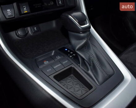 Білий Тойота РАВ 4, об'ємом двигуна 1.99 л та пробігом 112 тис. км за 26800 $, фото 23 на Automoto.ua