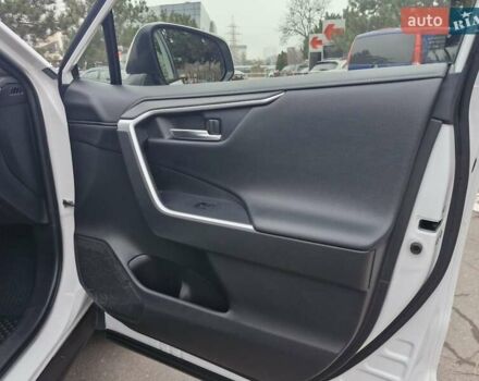 Білий Тойота РАВ 4, об'ємом двигуна 2.49 л та пробігом 59 тис. км за 32000 $, фото 10 на Automoto.ua