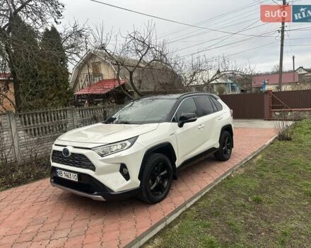 Белый Тойота РАВ 4, объемом двигателя 2.5 л и пробегом 88 тыс. км за 34999 $, фото 1 на Automoto.ua