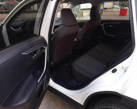 Белый Тойота РАВ 4, объемом двигателя 0 л и пробегом 112 тыс. км за 16000 $, фото 9 на Automoto.ua