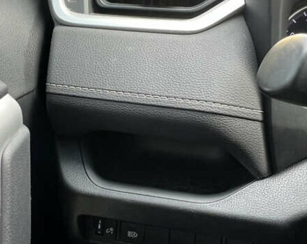 Білий Тойота РАВ 4, об'ємом двигуна 2.49 л та пробігом 75 тис. км за 28000 $, фото 18 на Automoto.ua