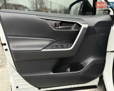 Белый Тойота РАВ 4, объемом двигателя 1.99 л и пробегом 77 тыс. км за 25300 $, фото 54 на Automoto.ua