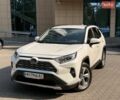 Белый Тойота РАВ 4, объемом двигателя 1.99 л и пробегом 15 тыс. км за 35300 $, фото 1 на Automoto.ua