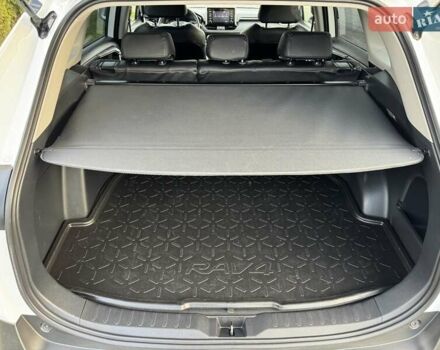 Білий Тойота РАВ 4, об'ємом двигуна 1.99 л та пробігом 76 тис. км за 22500 $, фото 75 на Automoto.ua