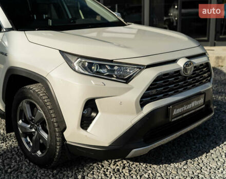 Белый Тойота РАВ 4, объемом двигателя 2.49 л и пробегом 119 тыс. км за 33900 $, фото 10 на Automoto.ua